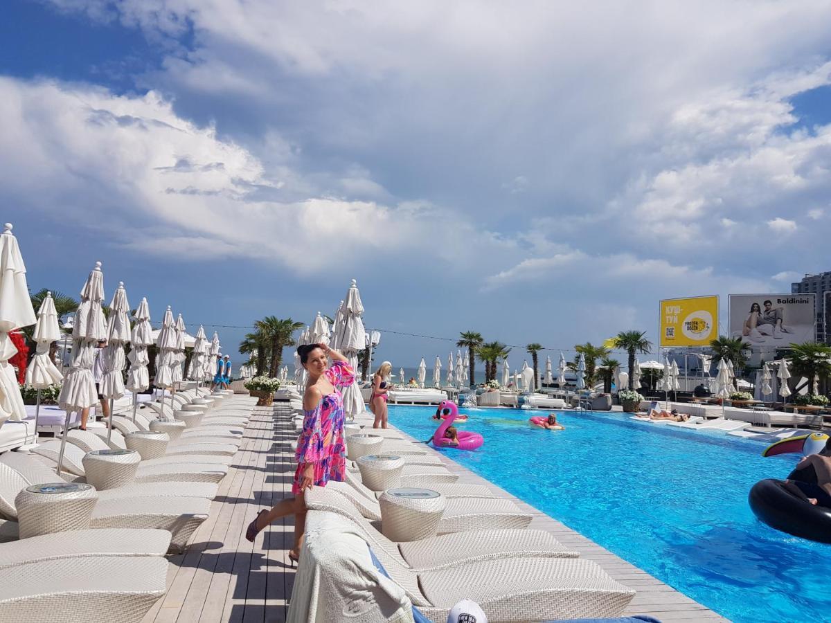 Arcadia Sky Lägenhet Odessa Exteriör bild