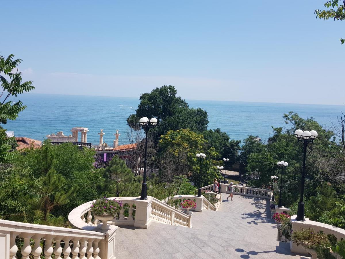 Arcadia Sky Lägenhet Odessa Exteriör bild
