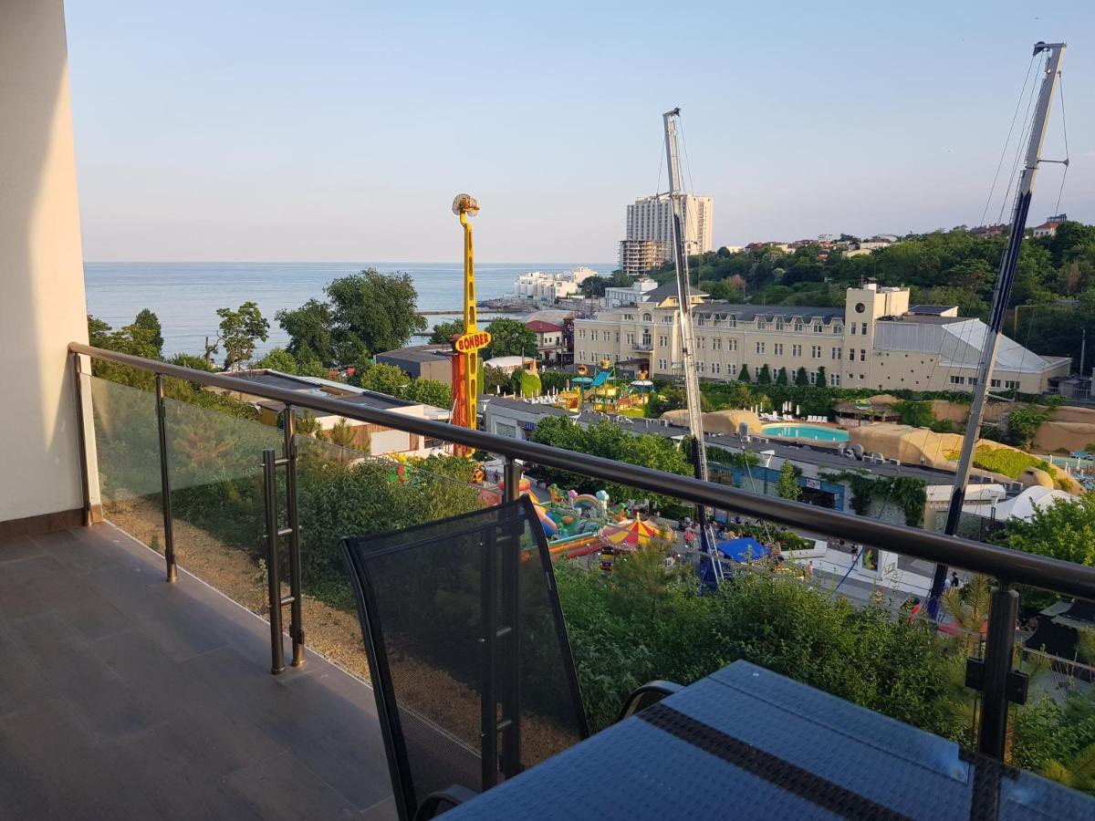 Arcadia Sky Lägenhet Odessa Exteriör bild